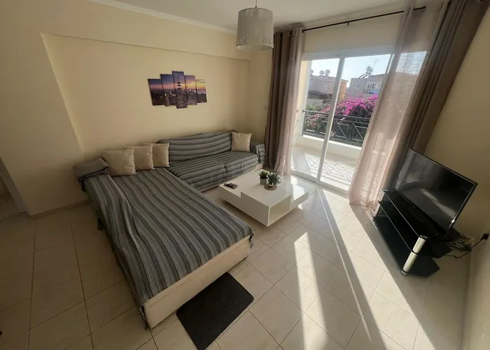 113 Apartment, A 2-bedroom Escape Apartmán *