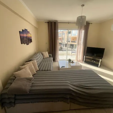 113 Apartment, A 2-bedroom Escape