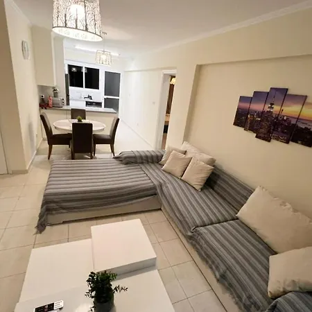 Apartman 113 Apartment, A 2-bedroom Escape *